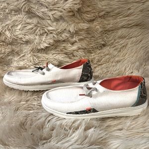 Hey Dude Wendy snake linen